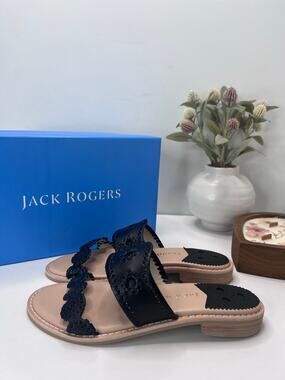 Jack Rogers Caroline Flat Leather Sandal Black 112221SA01 Women 7.5 M NWB